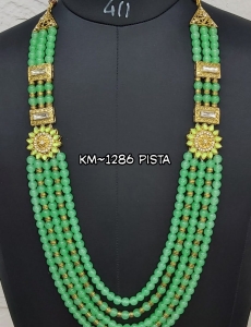 Men Groom Mala in Pista
