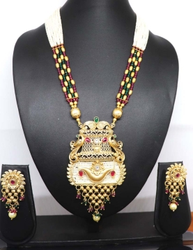 Green and Maroon Pure Brass with Rajwadi Polish Necklace