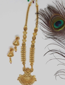 Pure Brass with Rajwadi Polish Necklace With Green and Maroon Stone