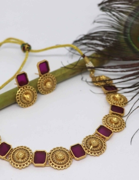 Pure Brass with Gold Rajwadi Polish Maroon Necklace 