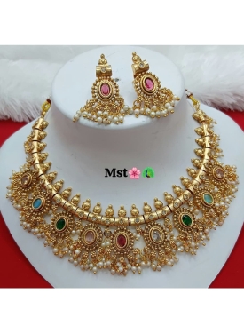 Copper Necklace Set With Multi Stone 