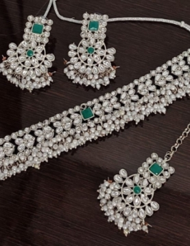 Silver Stonework In Green Choker Set
