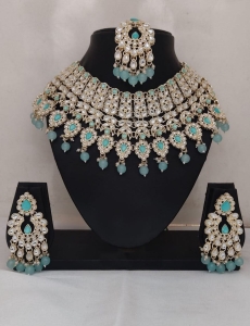 Blue Stonework Necklace Set