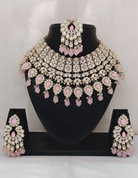  Peach Stonework Necklace Set