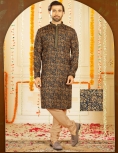 Men's Floral Print Kurta Pajama Set In Black
