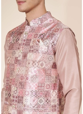 Men's Onion Pink Jacquard Kurta Set with Woven Nehru Jacket