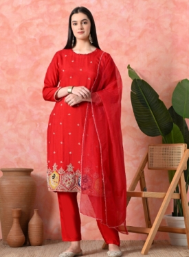 Desi India Women's Red Embroidered Salwar Suit Set, Traditional Ethnic Wear with Dupatta