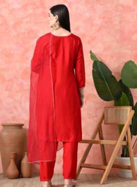 Desi India Women's Red Embroidered Salwar Suit Set, Traditional Ethnic Wear with Dupatta