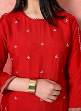 Desi India Women's Red Embroidered Salwar Suit Set, Traditional Ethnic Wear with Dupatta