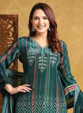 Emerald Green Geometric Print Ethnic Suit