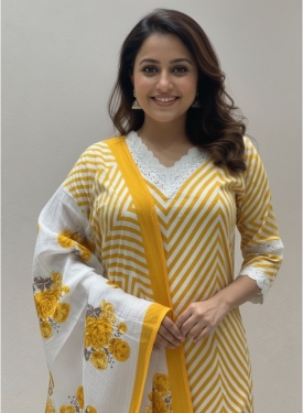 Women's Leheriya-Inspired Striped Kurta Set with Floral Print Dupatta & Lace Trim