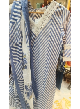 Women's Leheriya-Inspired Striped Suit Set with Floral Print Dupatta & Lace Trim