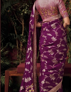 Purple Dola Silk Saree, with amazing zari weaving 