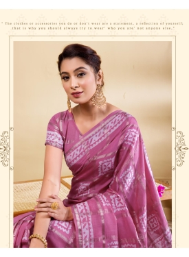 Ethereal Orchid Soft Viscose Saree with Geometric Zari Weave