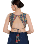 Geometric Pattern Silk Sleeveless Blouse In Navy Blue 