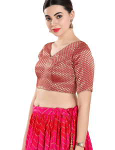 Brocade V Neck In Red 
